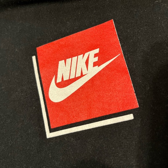 Nike woman’s Black Tee with Red Logo - Picture 3 of 3